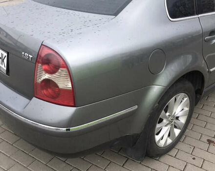 Серый Фольксваген Пассат, объемом двигателя 1.8 л и пробегом 273 тыс. км за 5200 $, фото 9 на Automoto.ua