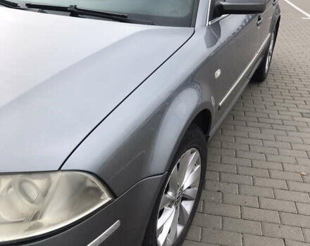 Серый Фольксваген Пассат, объемом двигателя 1.8 л и пробегом 273 тыс. км за 5200 $, фото 3 на Automoto.ua