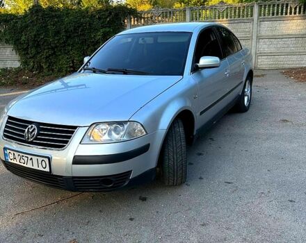 Серый Фольксваген Пассат, объемом двигателя 1.6 л и пробегом 206 тыс. км за 3800 $, фото 2 на Automoto.ua