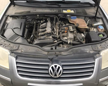 Серый Фольксваген Пассат, объемом двигателя 1.8 л и пробегом 273 тыс. км за 5200 $, фото 4 на Automoto.ua
