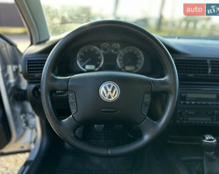 Серый Фольксваген Пассат, объемом двигателя 2 л и пробегом 256 тыс. км за 5600 $, фото 25 на Automoto.ua