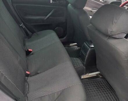 Серый Фольксваген Пассат, объемом двигателя 2.5 л и пробегом 424 тыс. км за 5150 $, фото 13 на Automoto.ua