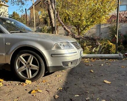 Сірий Фольксваген Пассат, об'ємом двигуна 2.5 л та пробігом 370 тис. км за 3700 $, фото 3 на Automoto.ua