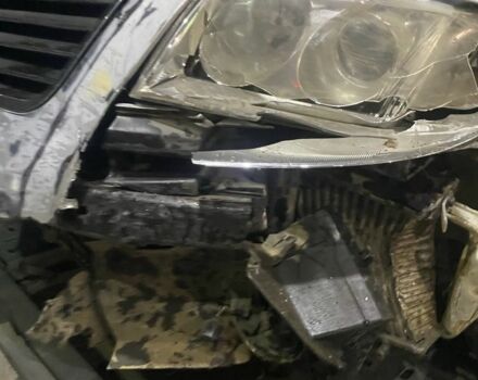 Сірий Фольксваген Пассат, об'ємом двигуна 1.8 л та пробігом 210 тис. км за 1600 $, фото 3 на Automoto.ua