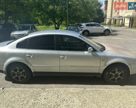 Серый Фольксваген Пассат, объемом двигателя 1.78 л и пробегом 250 тыс. км за 2800 $, фото 6 на Automoto.ua