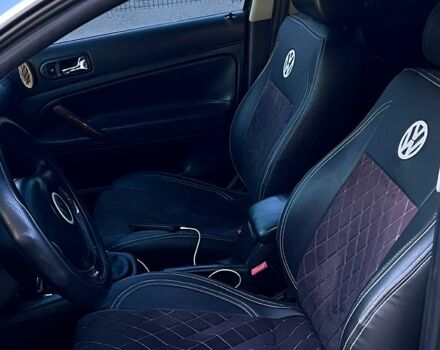 Сірий Фольксваген Пассат, об'ємом двигуна 1.8 л та пробігом 314 тис. км за 4600 $, фото 7 на Automoto.ua