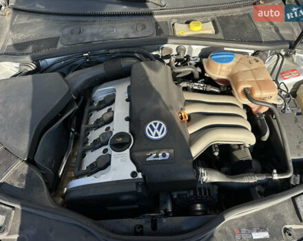 Серый Фольксваген Пассат, объемом двигателя 2 л и пробегом 256 тыс. км за 5600 $, фото 51 на Automoto.ua