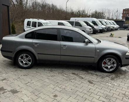 Сірий Фольксваген Пассат, об'ємом двигуна 1.9 л та пробігом 250 тис. км за 4500 $, фото 2 на Automoto.ua