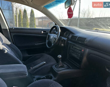 Серый Фольксваген Пассат, объемом двигателя 2 л и пробегом 256 тыс. км за 5600 $, фото 44 на Automoto.ua