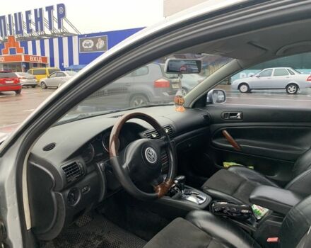 Сірий Фольксваген Пассат, об'ємом двигуна 1.8 л та пробігом 210 тис. км за 4400 $, фото 6 на Automoto.ua