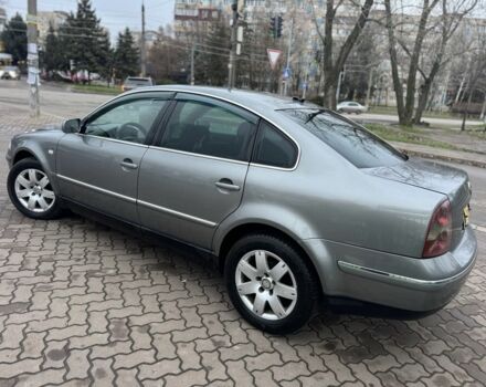 Серый Фольксваген Пассат, объемом двигателя 2.5 л и пробегом 325 тыс. км за 5350 $, фото 4 на Automoto.ua