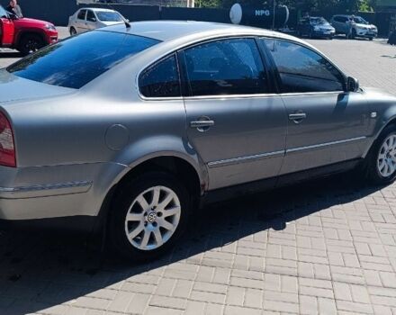 Серый Фольксваген Пассат, объемом двигателя 1.8 л и пробегом 250 тыс. км за 4500 $, фото 2 на Automoto.ua