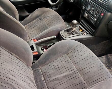 Серый Фольксваген Пассат, объемом двигателя 1.6 л и пробегом 351 тыс. км за 4500 $, фото 8 на Automoto.ua