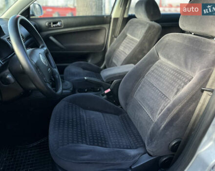 Серый Фольксваген Пассат, объемом двигателя 2 л и пробегом 256 тыс. км за 5600 $, фото 23 на Automoto.ua