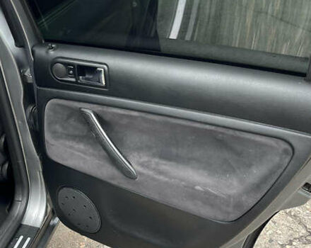 Серый Фольксваген Пассат, объемом двигателя 1.6 л и пробегом 380 тыс. км за 5100 $, фото 12 на Automoto.ua