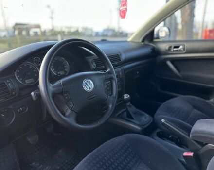 Серый Фольксваген Пассат, объемом двигателя 2 л и пробегом 256 тыс. км за 5600 $, фото 5 на Automoto.ua