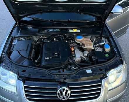 Сірий Фольксваген Пассат, об'ємом двигуна 1.8 л та пробігом 314 тис. км за 4600 $, фото 9 на Automoto.ua