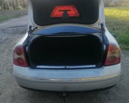 Серый Фольксваген Пассат, объемом двигателя 1.78 л и пробегом 315 тыс. км за 4000 $, фото 6 на Automoto.ua