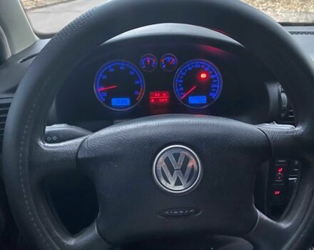 Серый Фольксваген Пассат, объемом двигателя 1.6 л и пробегом 271 тыс. км за 5200 $, фото 4 на Automoto.ua