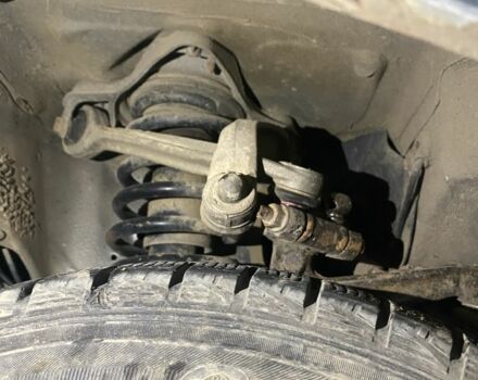 Сірий Фольксваген Пассат, об'ємом двигуна 1.8 л та пробігом 210 тис. км за 1600 $, фото 4 на Automoto.ua