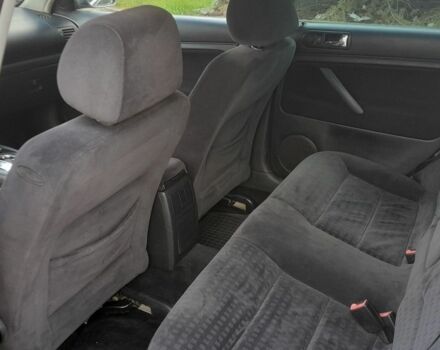 Серый Фольксваген Пассат, объемом двигателя 2.5 л и пробегом 320 тыс. км за 4500 $, фото 4 на Automoto.ua