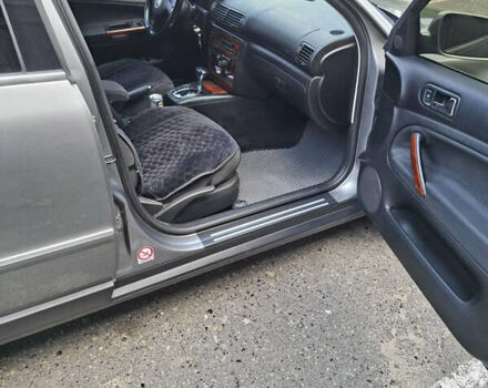 Серый Фольксваген Пассат, объемом двигателя 1.98 л и пробегом 220 тыс. км за 5200 $, фото 5 на Automoto.ua