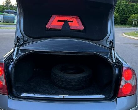 Сірий Фольксваген Пассат, об'ємом двигуна 1.8 л та пробігом 314 тис. км за 4600 $, фото 10 на Automoto.ua