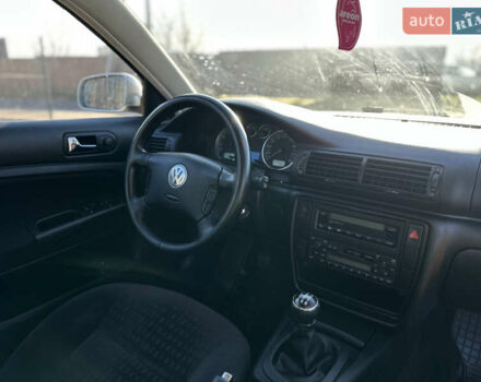 Серый Фольксваген Пассат, объемом двигателя 2 л и пробегом 256 тыс. км за 5600 $, фото 43 на Automoto.ua