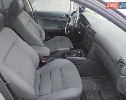 Серый Фольксваген Пассат, объемом двигателя 1.6 л и пробегом 200 тыс. км за 4900 $, фото 2 на Automoto.ua