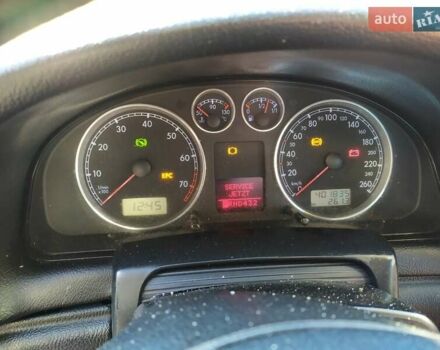 Сірий Фольксваген Пассат, об'ємом двигуна 1.8 л та пробігом 400 тис. км за 5200 $, фото 6 на Automoto.ua