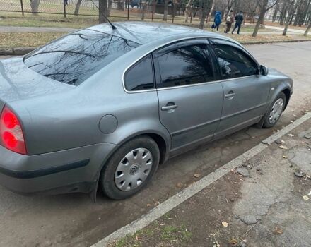 Серый Фольксваген Пассат, объемом двигателя 1.6 л и пробегом 271 тыс. км за 5200 $, фото 2 на Automoto.ua