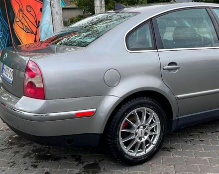 Серый Фольксваген Пассат, объемом двигателя 1.8 л и пробегом 316 тыс. км за 5500 $, фото 1 на Automoto.ua