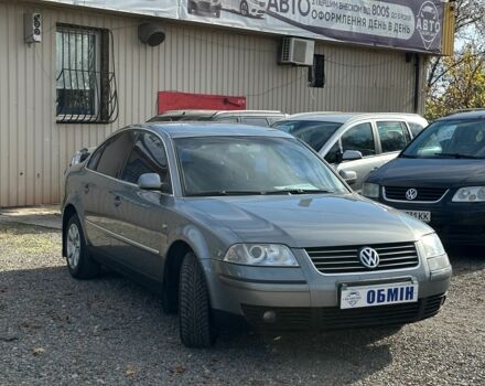 Серый Фольксваген Пассат, объемом двигателя 1.8 л и пробегом 239 тыс. км за 5200 $, фото 2 на Automoto.ua