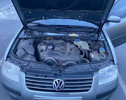 Серый Фольксваген Пассат, объемом двигателя 1.9 л и пробегом 420 тыс. км за 4700 $, фото 2 на Automoto.ua