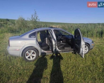 Серый Фольксваген Пассат, объемом двигателя 1.78 л и пробегом 277 тыс. км за 4200 $, фото 14 на Automoto.ua