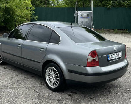 Серый Фольксваген Пассат, объемом двигателя 1.6 л и пробегом 380 тыс. км за 5100 $, фото 3 на Automoto.ua