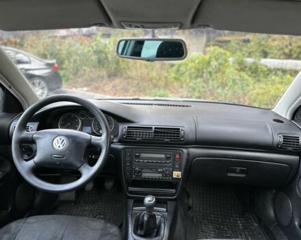 Серый Фольксваген Пассат, объемом двигателя 1.9 л и пробегом 400 тыс. км за 1999 $, фото 8 на Automoto.ua