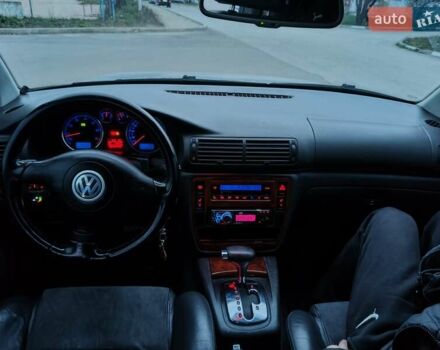 Серый Фольксваген Пассат, объемом двигателя 1.8 л и пробегом 430 тыс. км за 4350 $, фото 12 на Automoto.ua