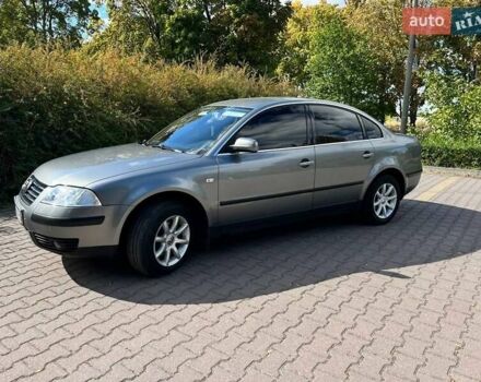Сірий Фольксваген Пассат, об'ємом двигуна 1.9 л та пробігом 333 тис. км за 4700 $, фото 3 на Automoto.ua