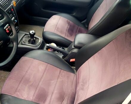 Сірий Фольксваген Пассат, об'ємом двигуна 1.6 л та пробігом 257 тис. км за 4700 $, фото 8 на Automoto.ua