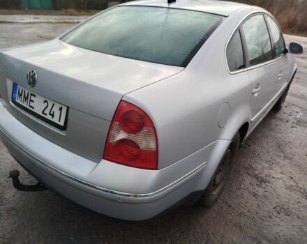 Серый Фольксваген Пассат, объемом двигателя 2.5 л и пробегом 264 тыс. км за 1750 $, фото 2 на Automoto.ua