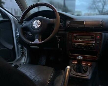 Сірий Фольксваген Пассат, об'ємом двигуна 1.78 л та пробігом 318 тис. км за 3300 $, фото 32 на Automoto.ua