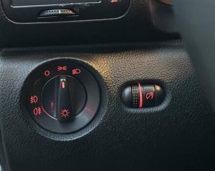 Сірий Фольксваген Пассат, об'ємом двигуна 1.78 л та пробігом 318 тис. км за 3300 $, фото 34 на Automoto.ua