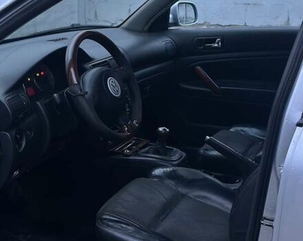 Сірий Фольксваген Пассат, об'ємом двигуна 1.78 л та пробігом 318 тис. км за 3300 $, фото 27 на Automoto.ua