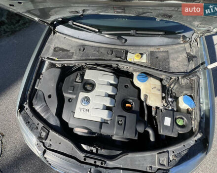 Серый Фольксваген Пассат, объемом двигателя 1.97 л и пробегом 358 тыс. км за 3500 $, фото 21 на Automoto.ua