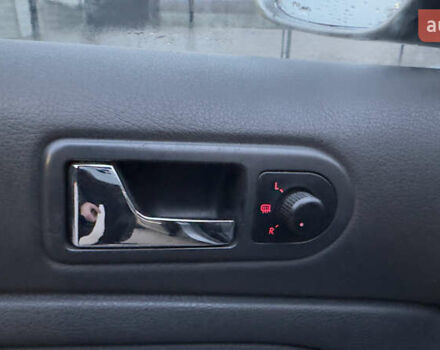 Серый Фольксваген Пассат, объемом двигателя 1.78 л и пробегом 280 тыс. км за 4200 $, фото 7 на Automoto.ua