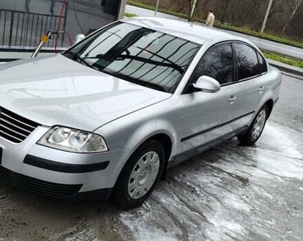 Серый Фольксваген Пассат, объемом двигателя 1.6 л и пробегом 216 тыс. км за 5309 $, фото 1 на Automoto.ua