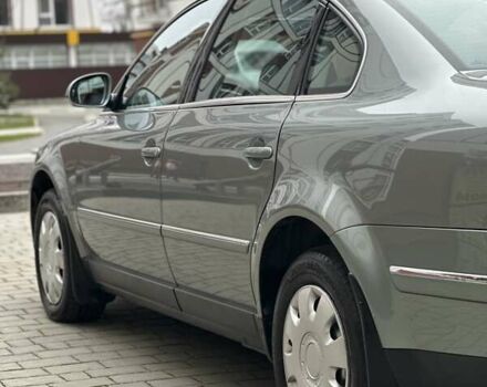 Сірий Фольксваген Пассат, об'ємом двигуна 1.9 л та пробігом 181 тис. км за 6100 $, фото 36 на Automoto.ua