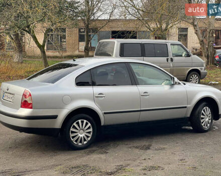 Сірий Фольксваген Пассат, об'ємом двигуна 1.6 л та пробігом 305 тис. км за 4500 $, фото 2 на Automoto.ua