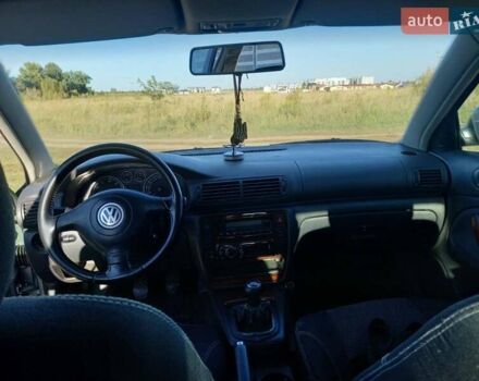 Сірий Фольксваген Пассат, об'ємом двигуна 2 л та пробігом 247 тис. км за 6000 $, фото 1 на Automoto.ua